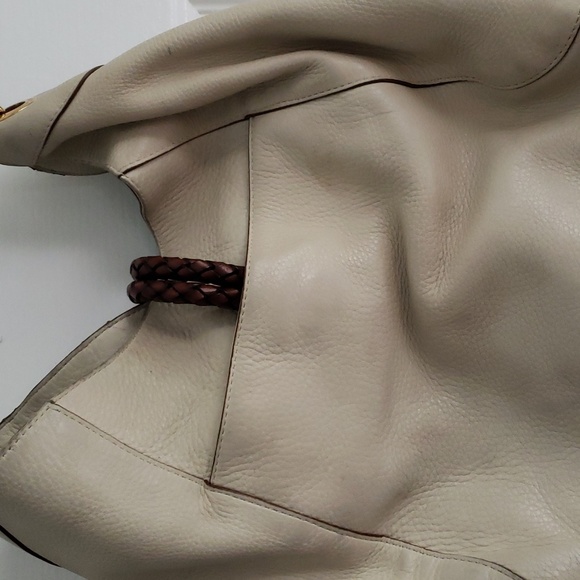 Beige leather Michael Kor's bag - Picture 3 of 3
